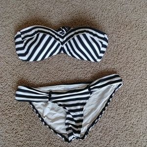 Robin Piccone bikini size M
